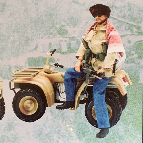 ATV Vehicle & Soldier of The World Army Man Fighter Doll SOTW 2003 new vintage - Picture 12 of 12
